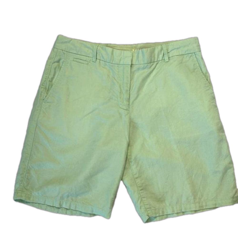 Khakis by GAP Woman’s size 2 Mint Green Linen/Cotton blend Shorts